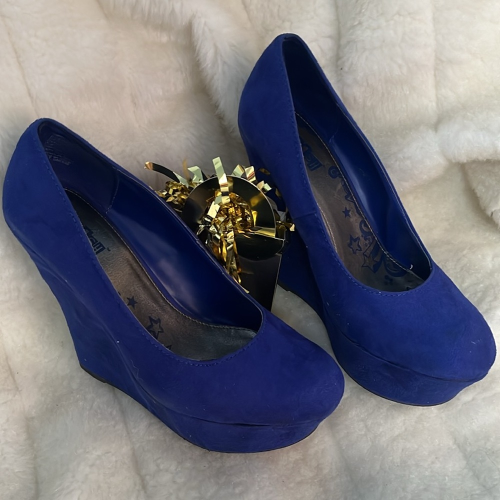 High heels - Picture 3 of 5